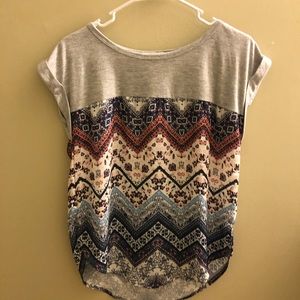 Short sleeve top